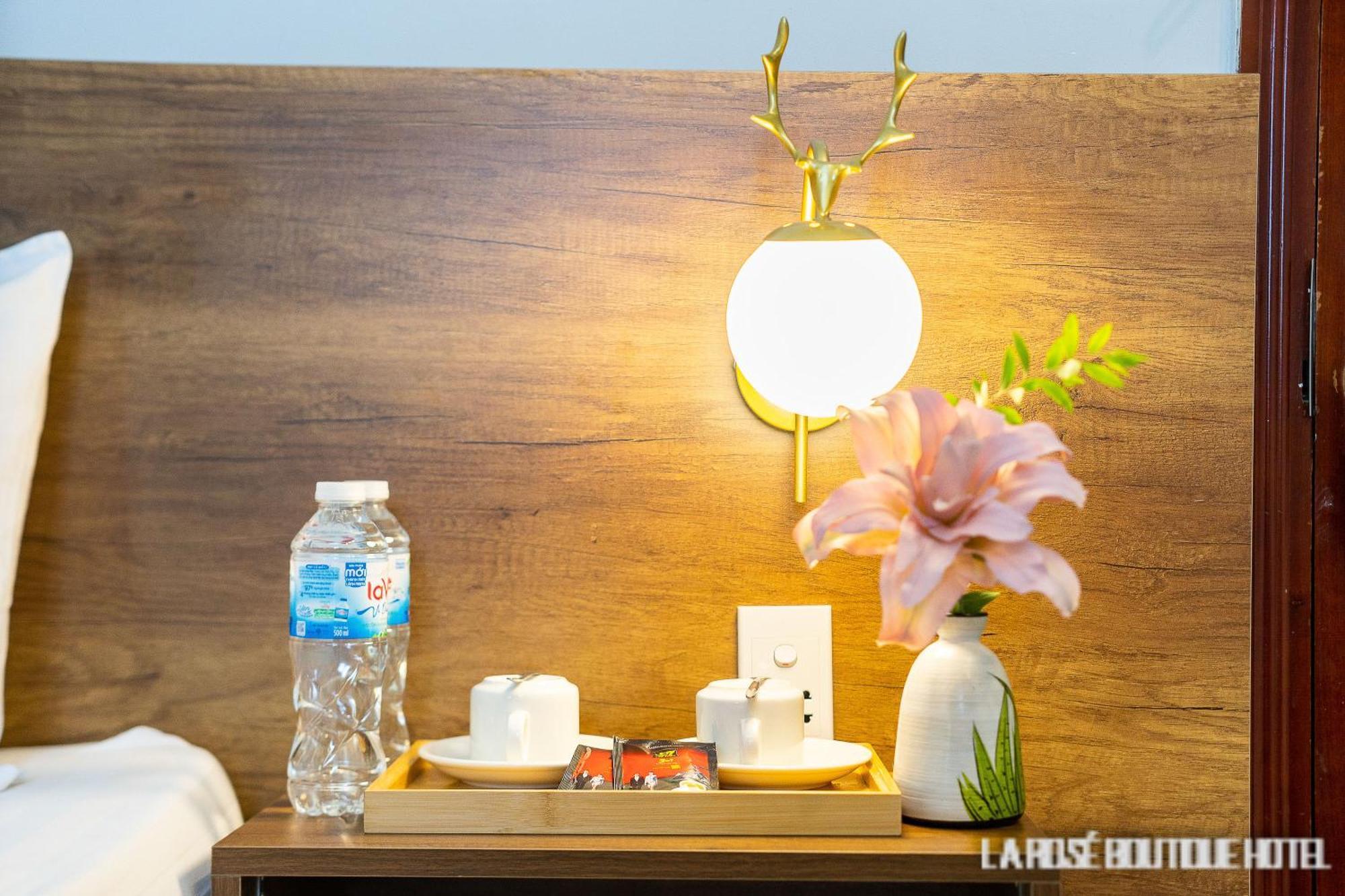 Khách sạn La Rose Sai Gon 3*