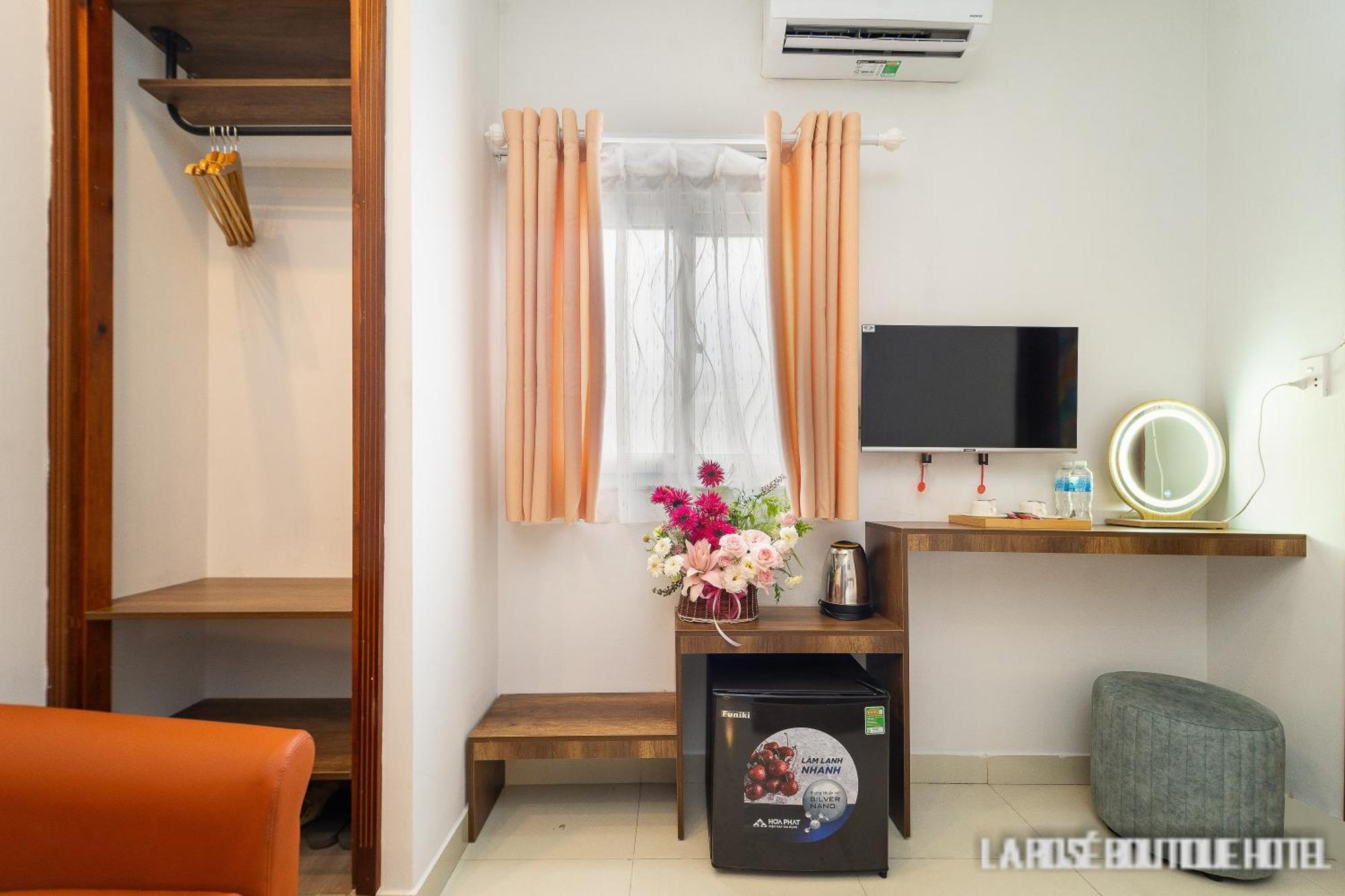 Khách sạn La Rose Sai Gon